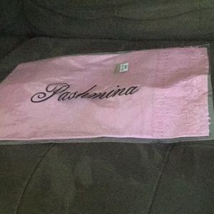 Pashmina scarf